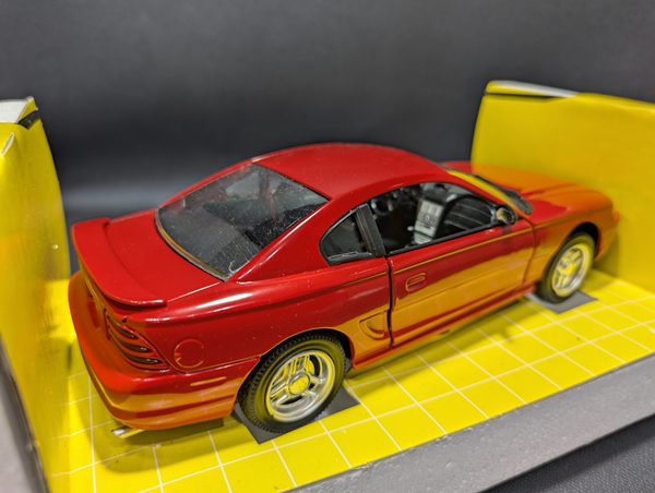Macheta Jouef 1:18, Ford Mustang GT - imagine 4