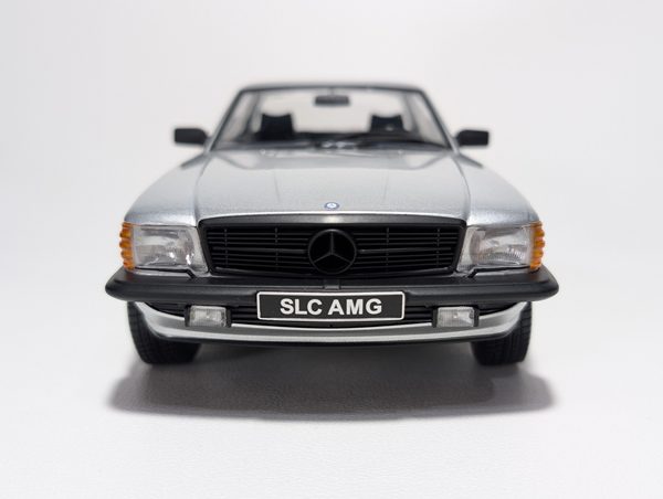 Macheta KK Scale 1:18, 1985 Mercedes-Benz 500 SLC 6.0 AMG C107 - imagine 7
