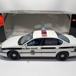 Macheta Maisto 1:18, Chevrolet Impala Military Police