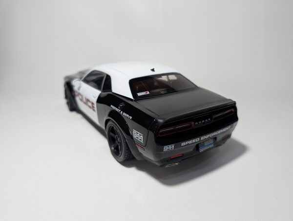 Macheta Solido 1:18, 2023 Dodge Challanger Demon (Highway Police) - imagine 12