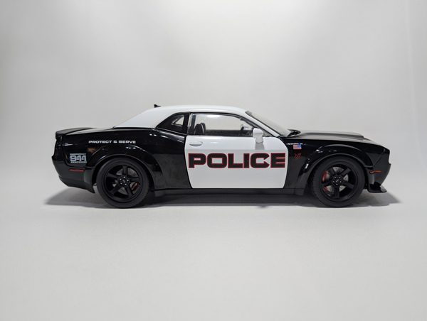 Macheta Solido 1:18, 2023 Dodge Challanger Demon (Highway Police) - imagine 3